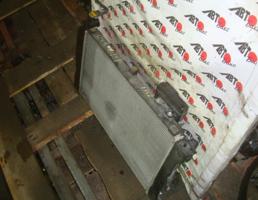 Радиатор охлаждения для TOYOTA AVENSIS AZT250  запчасти бу