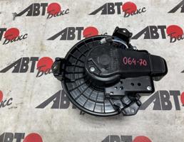 Моторчик печки для TOYOTA PRIUS ALPHA ZVW41  запчасти бу