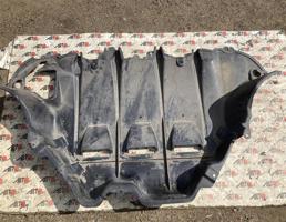 защита задняя для NISSAN LEAF AZE0  запчасти бу