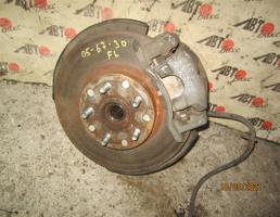 Ступица передняя левая для TOYOTA VISTA SV50/SV55/AZV50/AZV55/ZZV50  запчасти бу