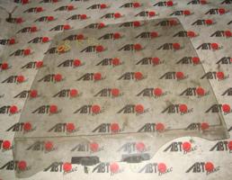 Стекло двери задней правой для TOYOTA CHASER GX81/MX83/SX80/LX80/JZX81  запчасти бу