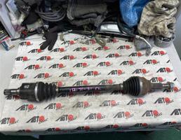 Привод передний левый для NISSAN LEAF AZE0  запчасти бу