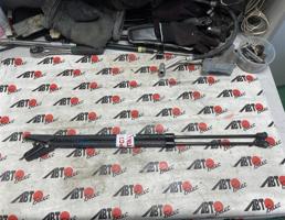 Амортизатор двери задка ПАРА для NISSAN NOTE E12/HE12/NE12/SNE12  запчасти бу