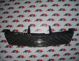 Решетка радиатора для NISSAN X-TRAIL NT30/T30/PNT30  запчасти бу