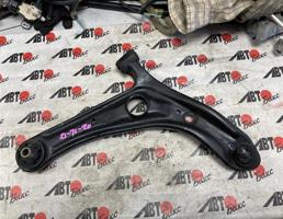 Рычаг передний нижний правый для TOYOTA RAUM NCA25/NCZ20/NCZ25  запчасти бу