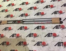 Амортизатор двери задка ПАРА для VOLKSWAGEN GOLF  запчасти бу