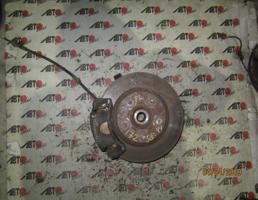 Ступица передняя левая для NISSAN TINO V10/HV10  запчасти бу