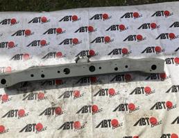 рамка радиатора   для NISSAN LEAF AZE0  запчасти бу