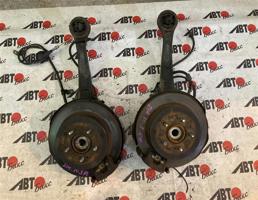 Ступица задняя левая для MITSUBISHI DELICA D5 CV5W  запчасти бу