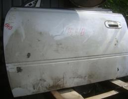Дверь передняя левая для NISSAN BLUEBIRD ENU13/EU13/HNU13/HU13/U13/SNU13/SU13  запчасти бу