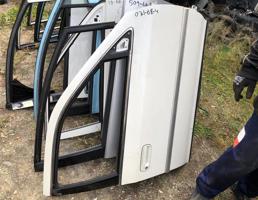 Дверь передняя правая для TOYOTA CRESTA GX100/JZX100/GX105/JZX101/JZX105/LX100  запчасти бу