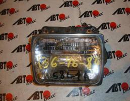 Фара передняя правая для NISSAN CARAVAN VRMGE24/E24  запчасти бу