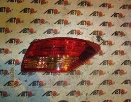 Фонарь задний правый для NISSAN BLUEBIRD SYLPHY/ALMERA KG11  запчасти бу