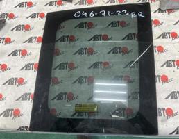 Стекло боковое заднее правое для TOYOTA SIENTA NCP81G/NCP85G  запчасти бу