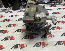 Компрессор кондиционера для SUBARU FORESTER SF5/SF9  запчасти бу