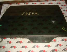 Стекло двери задней правой для MITSUBISHI CHARIOT GRANDIS N84W/N86W/N94W/N96W  запчасти бу