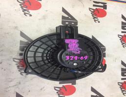 Моторчик печки для MAZDA VERISA DC5W  запчасти бу