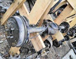 Мост задний в сборе для MITSUBISHI DELICA PA4W/PD6W/PE6W/PF6W/PB4W/PC4W/PA5W/PB5W/PC5W/PD8W/  запчасти бу