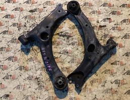 Рычаг передний нижний левый для TOYOTA PRIUS NHW20  запчасти бу