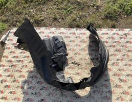 Подкрылок передний правый для NISSAN NOTE E12/HE12/NE12/SNE12  запчасти бу