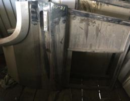 Дверь задняя правая для TOYOTA LAND CRUISER HZJ70/HZJ70V/HZJ73V/HZJ73HV/HZJ77HV/HZJ77V  запчасти бу