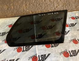 Стекло боковое заднее правое для SUBARU FORESTER SG5/SG9  запчасти бу