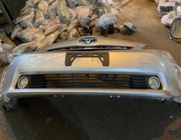 Бампер передний для TOYOTA PRIUS ALPHA ZVW41  запчасти бу