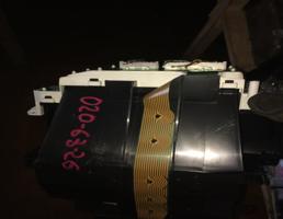 Щиток приборов для TOYOTA VITZ NCP10/NCP13/NCP15/SCP10/SCP13  запчасти бу