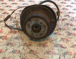 Ступица задняя левая для TOYOTA CRESTA GX100/JZX100/GX105/JZX101/JZX105/LX100  запчасти бу