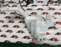 Бачок омывателя для MAZDA AXELA BL5FW  запчасти бу