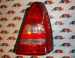 Фонарь задний правый для SUBARU FORESTER SG5/SG9  запчасти бу
