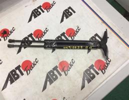 Амортизатор двери задка ПАРА для TOYOTA PORTE NNP10/NNP11/NNP15  запчасти бу