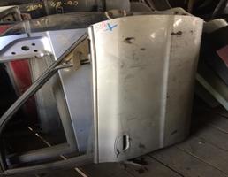 Дверь передняя правая для HONDA RAFAGA CE4/CE5  запчасти бу