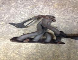 Выпускной коллектор для TOYOTA ALLEX NZE121/NZE124/ZZE122/ZZE123/ZZE124  запчасти бу