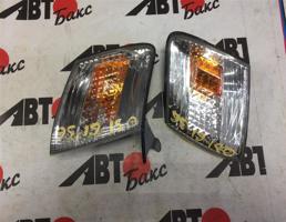 Фонарь боковой правый для TOYOTA CRESTA GX100/JZX100/GX105/JZX101/JZX105/LX100  запчасти бу