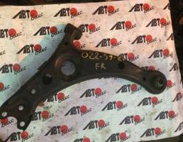 Рычаг передний нижний правый для TOYOTA NADIA SXN10/SXN10H/SXN15/SXN15H/ACN10/ACN10H/ACN15/ACN15  запчасти бу