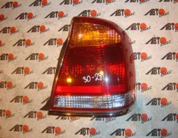 Фонарь задний правый для TOYOTA CROWN MAJESTA JZS177/UZS171/UZS173/UZS175  запчасти бу