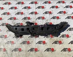 Верхняя планка радиатора для TOYOTA RACTIS NCP105/NCP100/SCP100  запчасти бу