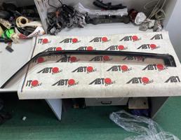 ветровик левый для TOYOTA PORTE NNP10/NNP11/NNP15  запчасти бу