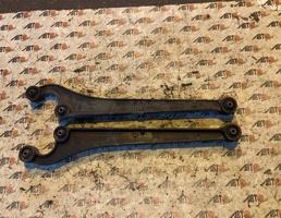 Рычаг задний правый для SUZUKI JIMNY JB23W  запчасти бу