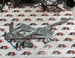 Стеклоподъемник передний левый для SUBARU FORESTER SG5/SG9  запчасти бу