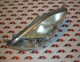 Фара передняя левая для TOYOTA ISIS ANM10G/ANM10W/ANM15G/ANM15W/ZNM10G/ZNM10W  запчасти бу