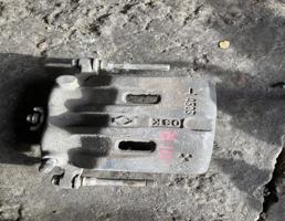 Суппорт передний правый для NISSAN BASSARA JHU30/JNU30/JU30/JVNU30/JVU30/JTNU30/JTU30  запчасти бу