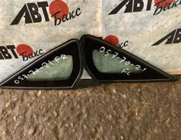 Стекло боковое переднее правое для TOYOTA PRIUS NHW20  запчасти бу