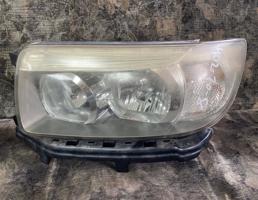 Фары комплект для SUBARU FORESTER SG5/SG9  запчасти бу