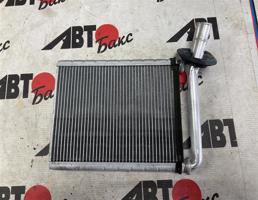 Радиатор отопителя для TOYOTA PRIUS ZVW30  запчасти бу