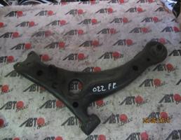 Рычаг передний нижний правый для TOYOTA CORONA PREMIO AT210/AT211/ST210/ST215/CT210/CT215/CT216  запчасти бу