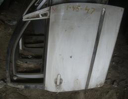 Дверь передняя правая для TOYOTA IPSUM ACM21W/ACM26W  запчасти бу