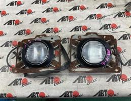 Противотуманки передние 2шт для SUZUKI JIMNY JB23W  запчасти бу
