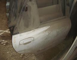 Дверь задняя правая для MAZDA FAMILIA BJ3P/BJ5P/BJFP  запчасти бу